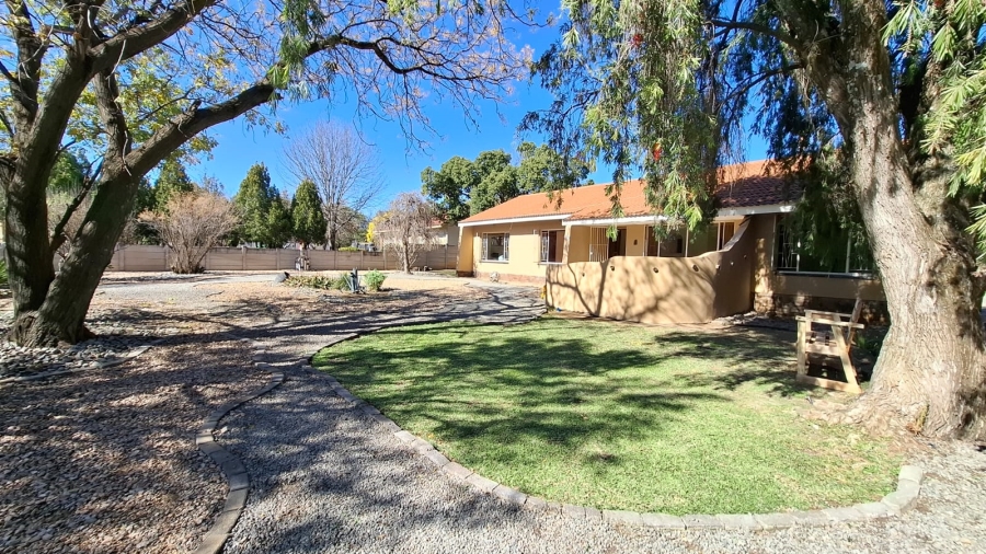 3 Bedroom Property for Sale in La Hoff North West